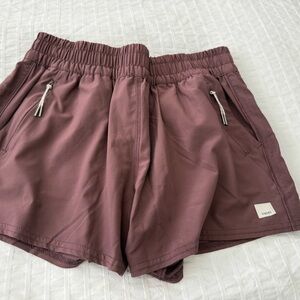 VUORI DASH SHORTS